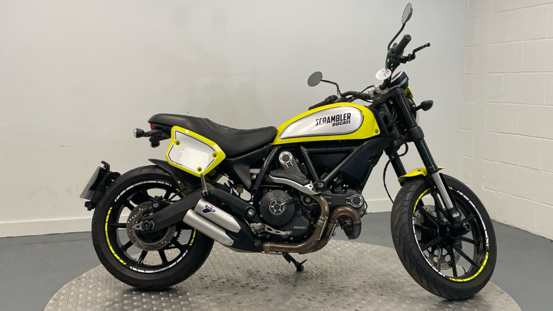 Ducati Scrambler Flat Track Pro (MY16)
